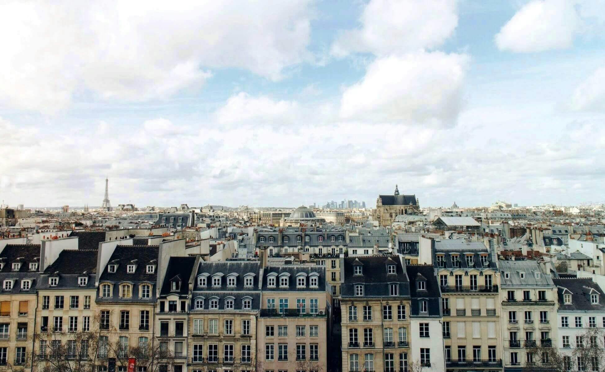 découvrez l'architecture de paris : des monuments historiques emblématiques aux créations contemporaines, explorez la richesse et la diversité architecturale de la capitale française.