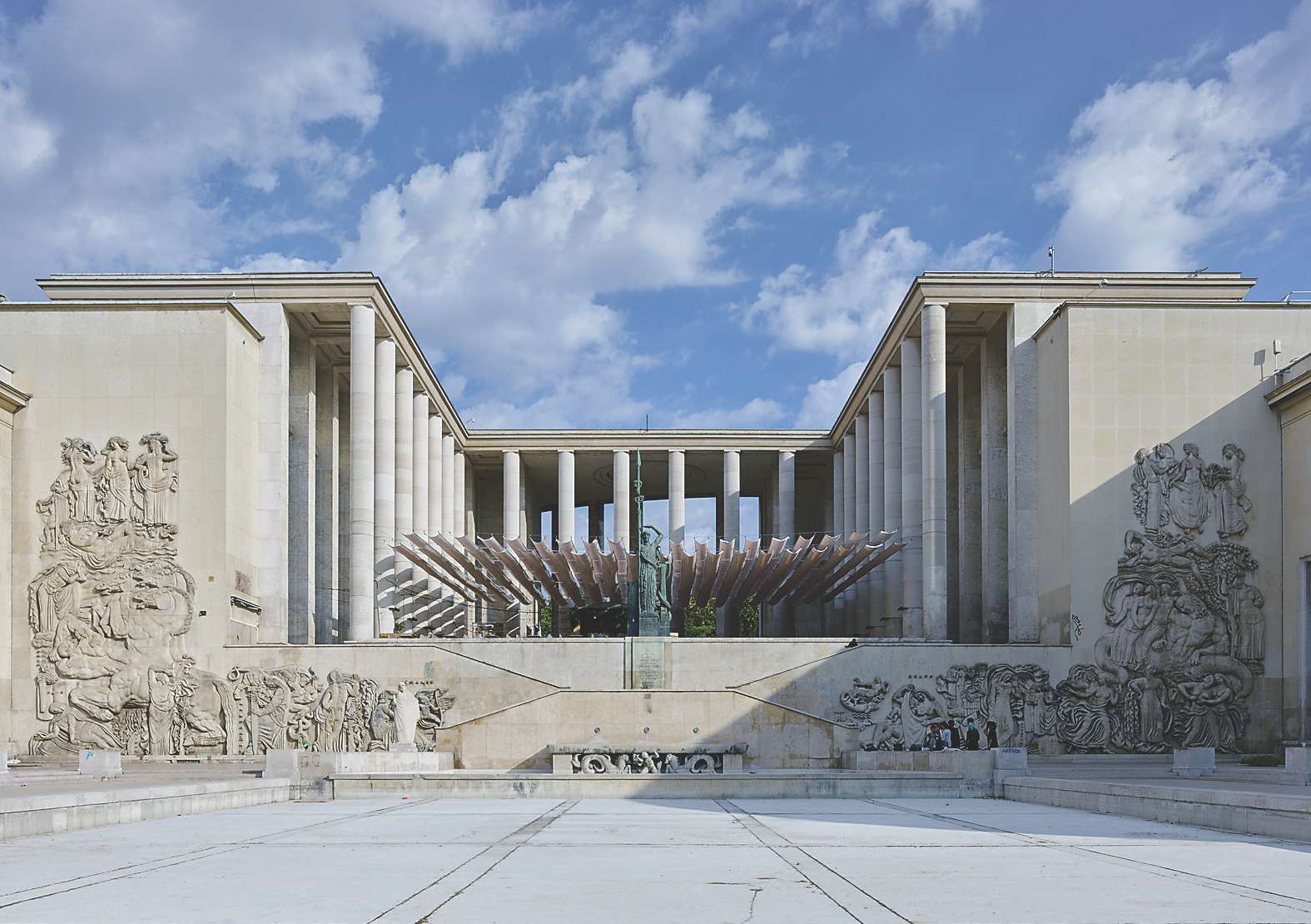 découvrez art reno paris, votre expert en rénovation et décoration à paris. conseil personnalisé, travaux de qualité et mise en valeur de votre intérieur. demandez un devis gratuit !