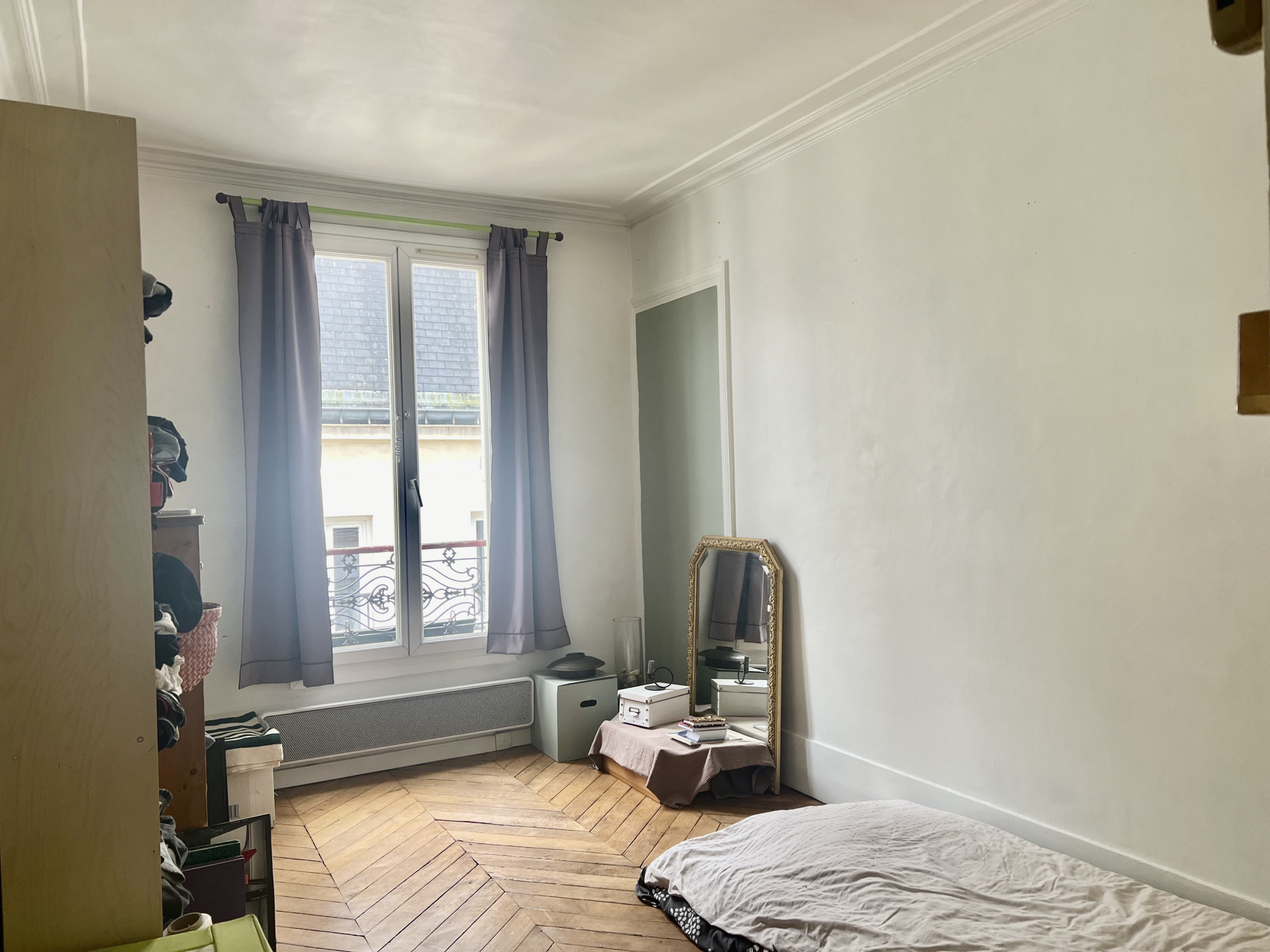 trouvez la chambre à rénover idéale à paris ! découvrez nos annonces et conseils pour investir ou transformer un espace à votre goût dans la capitale. opportunités à saisir, travaux à prévoir.