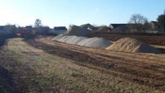 découvrez pourquoi investir et vivre à champmotteux 91150 est une excellente opportunité. profitez d’un cadre agréable, d’un marché immobilier attractif et d’un environnement paisible aux portes de paris.