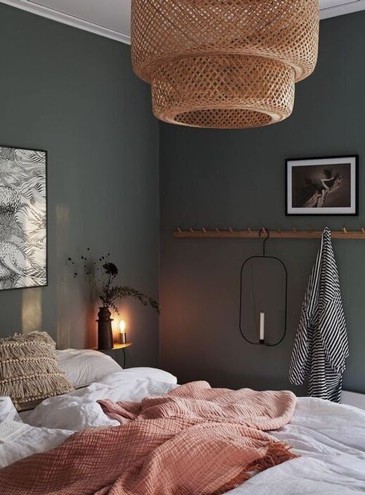 découvrez les tendances cocooning 2025 pour transformer votre chambre parentale en un véritable havre de paix, alliant douceur, confort et élégance pour des nuits reposantes.