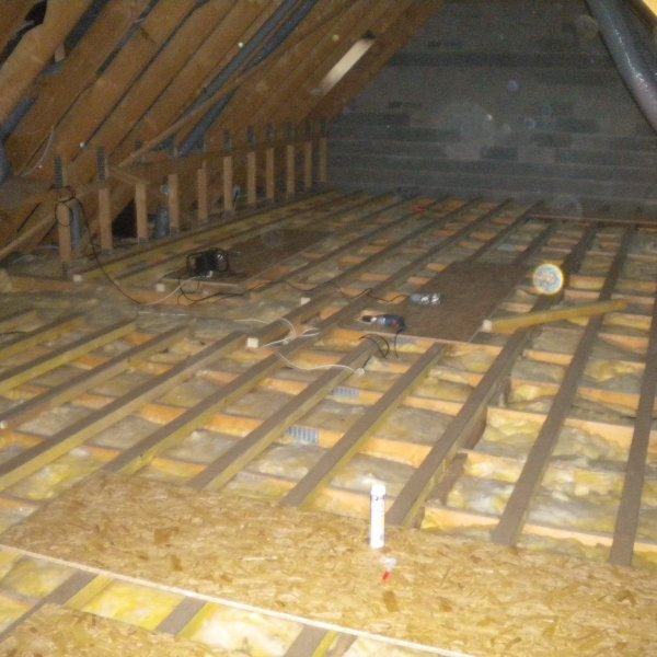 découvrez tout ce qu'il faut savoir sur l’aménagement des combles : conseils, astuces, réglementations et idées d’optimisation pour transformer votre espace sous les toits en zone fonctionnelle et confortable.