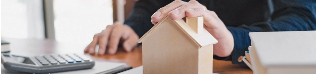 découvrez les conditions à remplir pour obtenir un prêt travaux de 60 000€ : critères d'éligibilité, durée, taux, documents nécessaires et conseils pour optimiser votre financement.