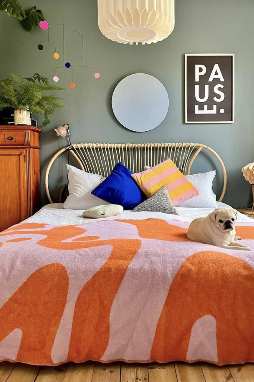 découvrez les tendances populaires des couleurs de chambre en 2025 : inspirations, idées déco et conseils pour créer une ambiance moderne et harmonieuse dans votre espace nuit.