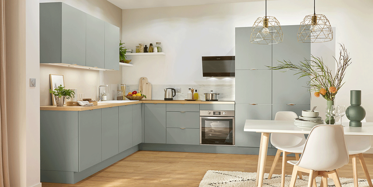 découvrez tout ce qu'il faut savoir sur le coût d'une cuisine : prix moyens, facteurs influençant le budget, conseils pour économiser et estimer votre projet en toute sérénité.