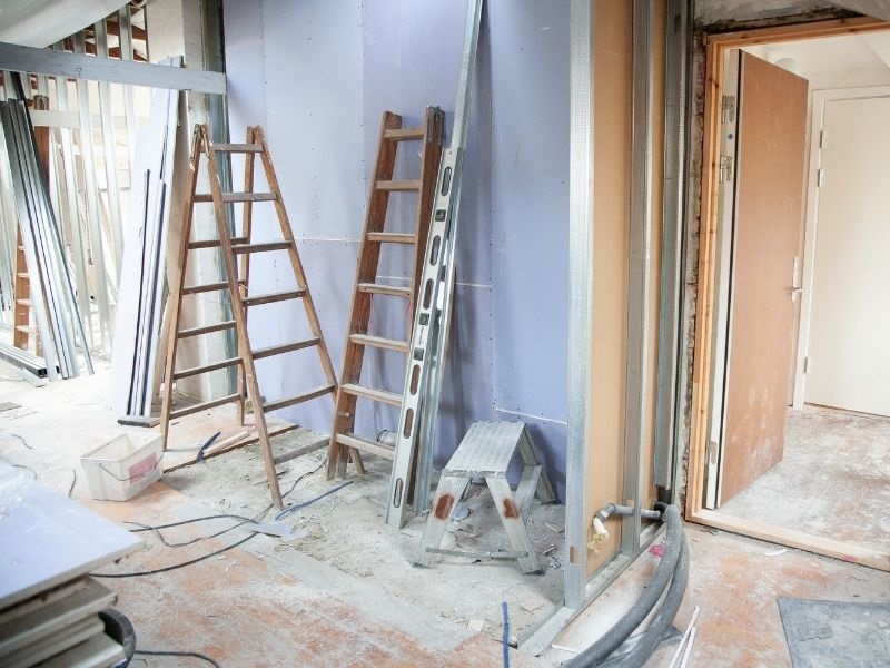 découvrez le coût moyen d'une rénovation d'appartement à paris, les facteurs qui influencent les prix, ainsi que des conseils pour optimiser votre budget et réussir vos travaux.