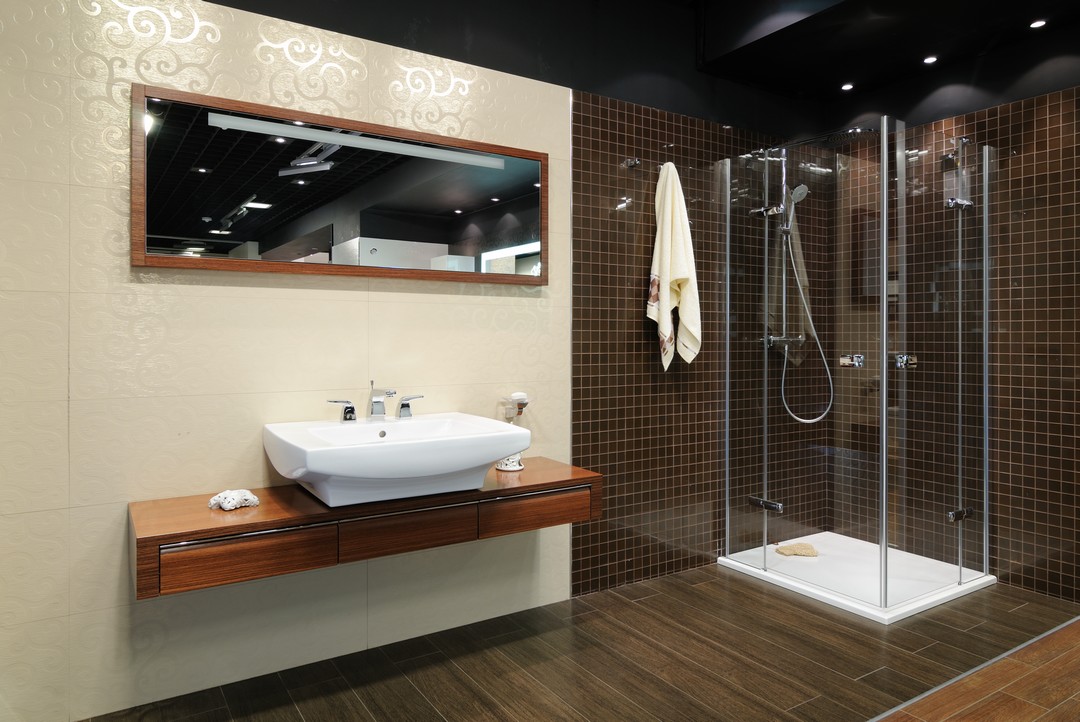 découvrez tout ce qu'il faut savoir sur le coût d'une salle de bain : prix moyens, facteurs à considérer et conseils pour estimer votre budget rénovation ou construction.