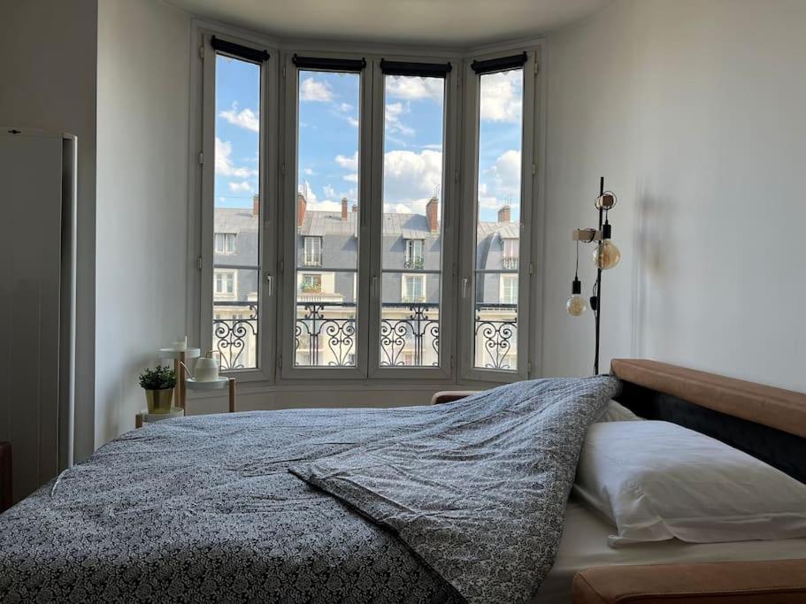 découvrez les dernières tendances déco pour appartement à paris en 2025 : idées d’aménagement, styles modernes, couleurs élégantes et conseils pour sublimer votre espace de vie parisien.