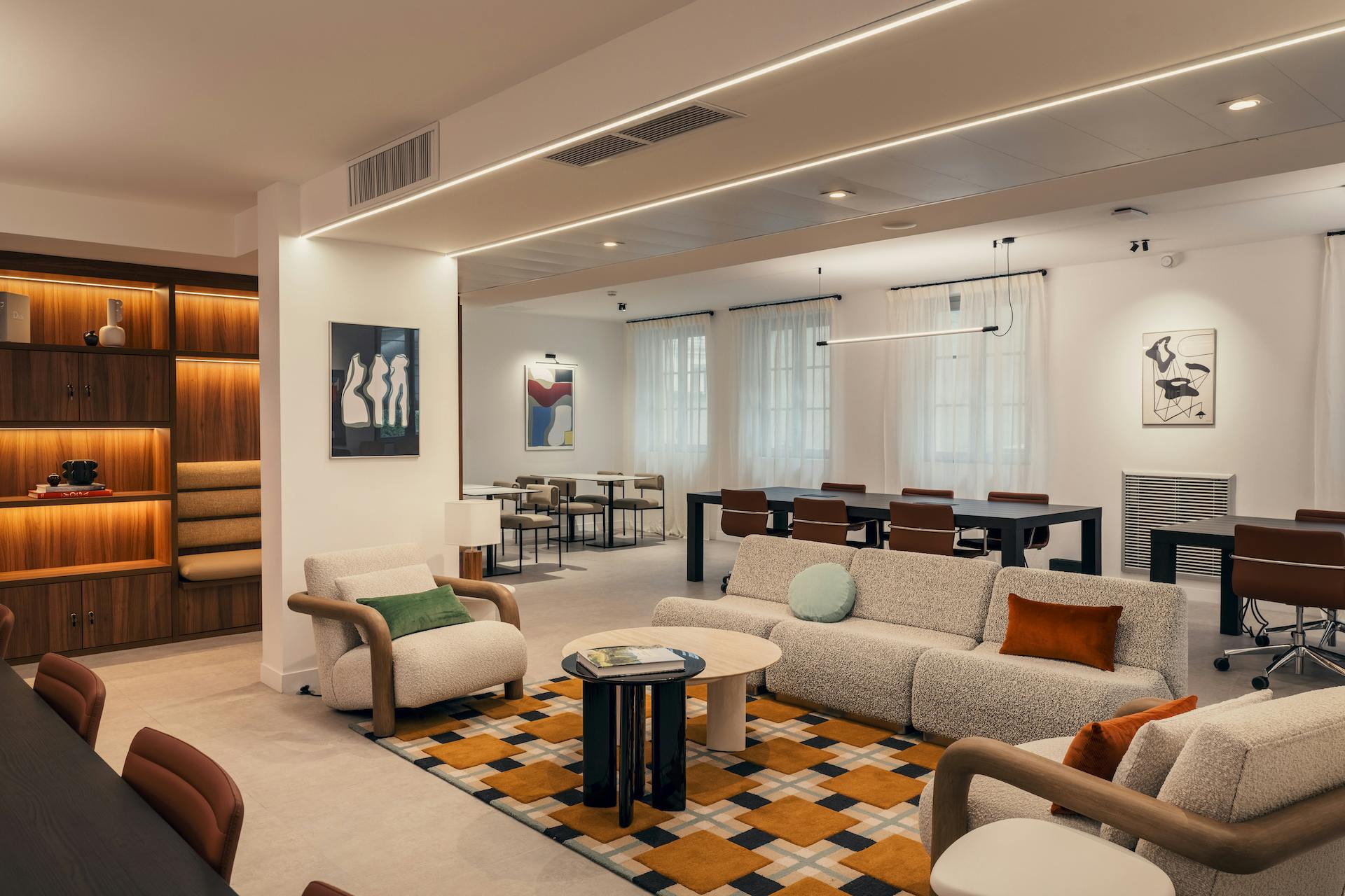 découvrez les tendances incontournables de la décoration pour entreprise en 2025 : conseils, idées innovantes et inspirations pour sublimer vos espaces professionnels et booster la productivité.