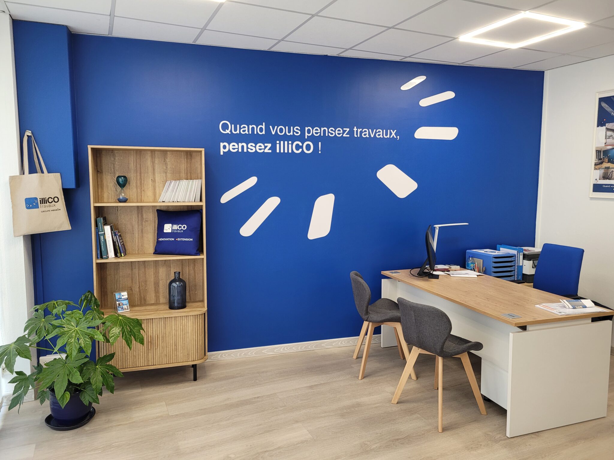 découvrez la définition du maître d'œuvre : son rôle, ses missions principales et son importance dans la réalisation de projets de construction ou de rénovation immobilière.