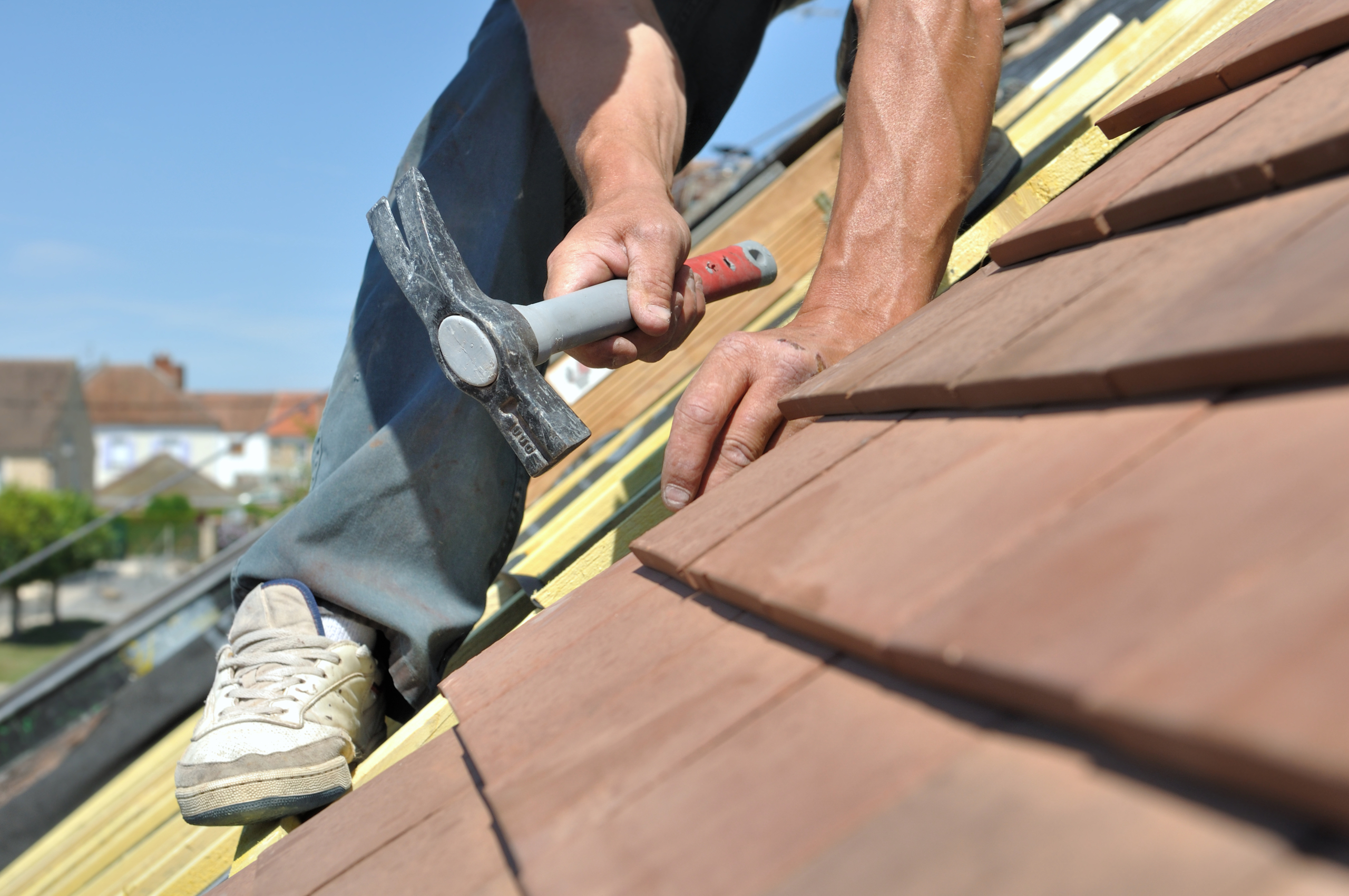 obtenez rapidement un devis personnalisé pour vos travaux de toiture : comparaison d’artisans, estimation gratuite et conseils sur les matériaux et prix pour votre toit.
