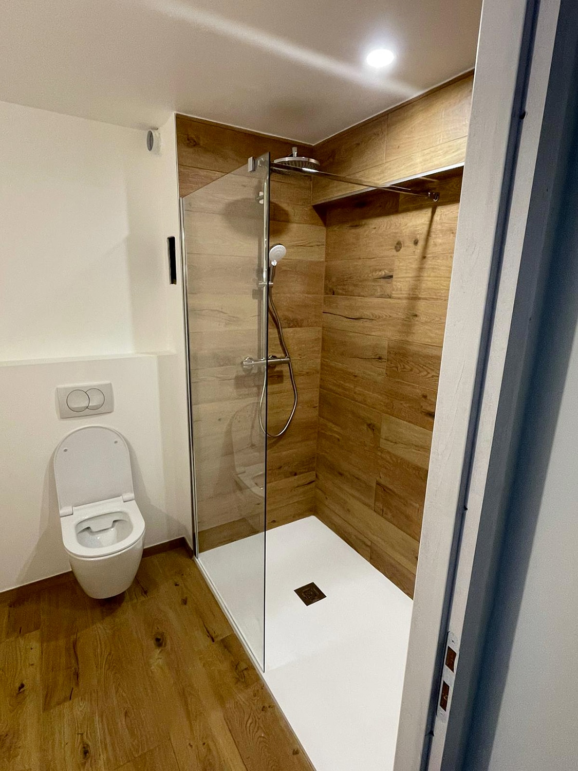 découvrez combien de temps il faut généralement pour rénover une salle de bain, des étapes clés aux facteurs pouvant influencer la durée des travaux.