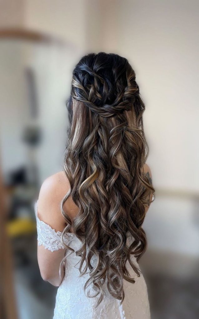 découvrez tout sur les extensions : types, conseils d'utilisation, astuces d'entretien et idées tendance pour sublimer votre look. adoptez les meilleures options selon vos besoins !