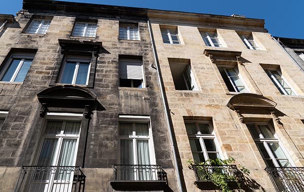 découvrez tout sur les façades : conseils, tendances et astuces pour rénover, isoler ou décorer la façade de votre maison. profitez d’idées pour améliorer l’apparence et la performance de votre habitat.