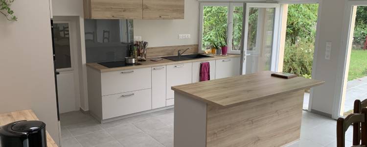 découvrez notre guide complet pour réussir votre rénovation en île-de-france : conseils d'experts, étapes clés et astuces pour mener à bien tous vos projets, du choix des artisans à la finition.