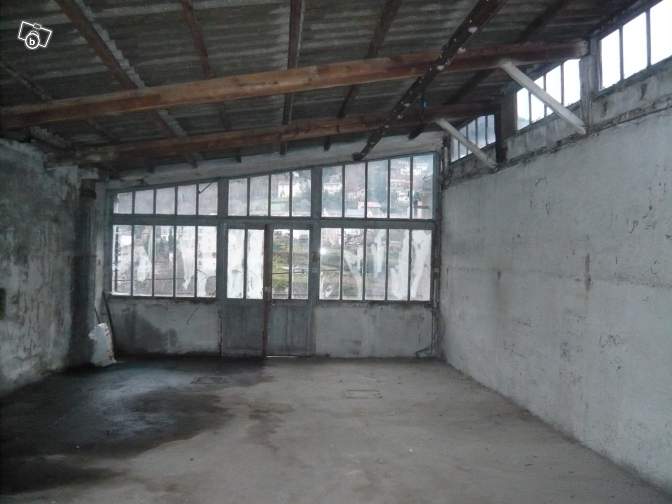 découvrez des lofts à rénover à paris : espaces atypiques à transformer selon vos envies dans la capitale. opportunité idéale pour créer votre lieu de vie unique ou réaliser un investissement immobilier sur mesure.