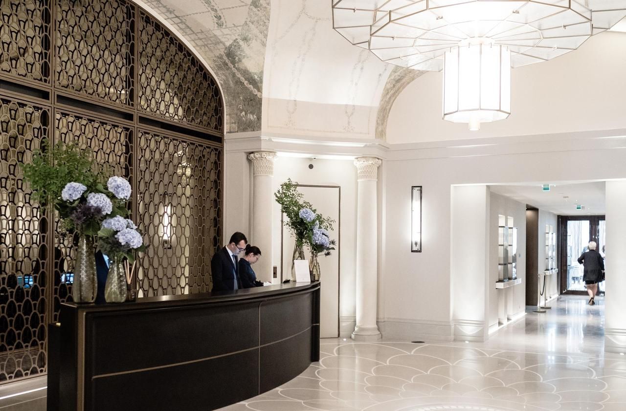 découvrez le lutetia entièrement rénové en 2025 : un hôtel emblématique à paris alliant élégance historique, confort moderne et services haut de gamme pour un séjour inoubliable.