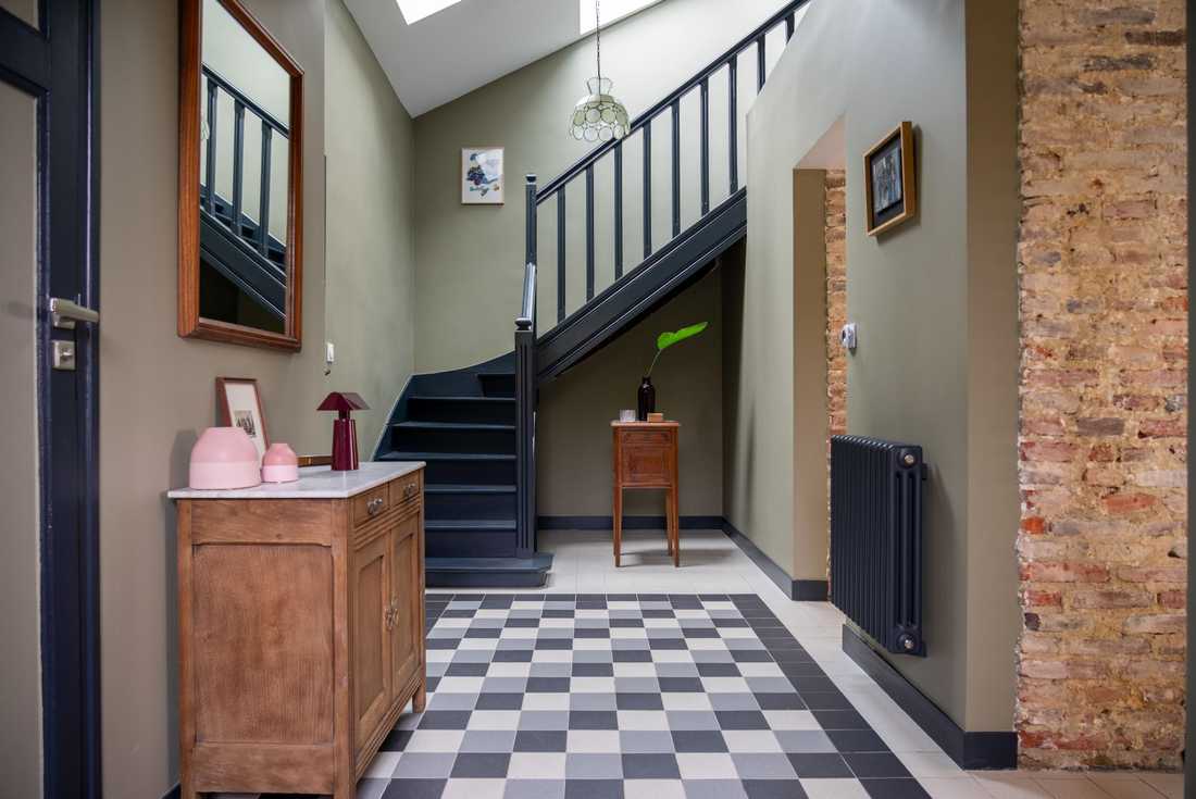 découvrez nos conseils et astuces pour moderniser votre intérieur avec style. inspirez-vous des tendances actuelles pour transformer votre espace en un lieu moderne, confortable et élégant.