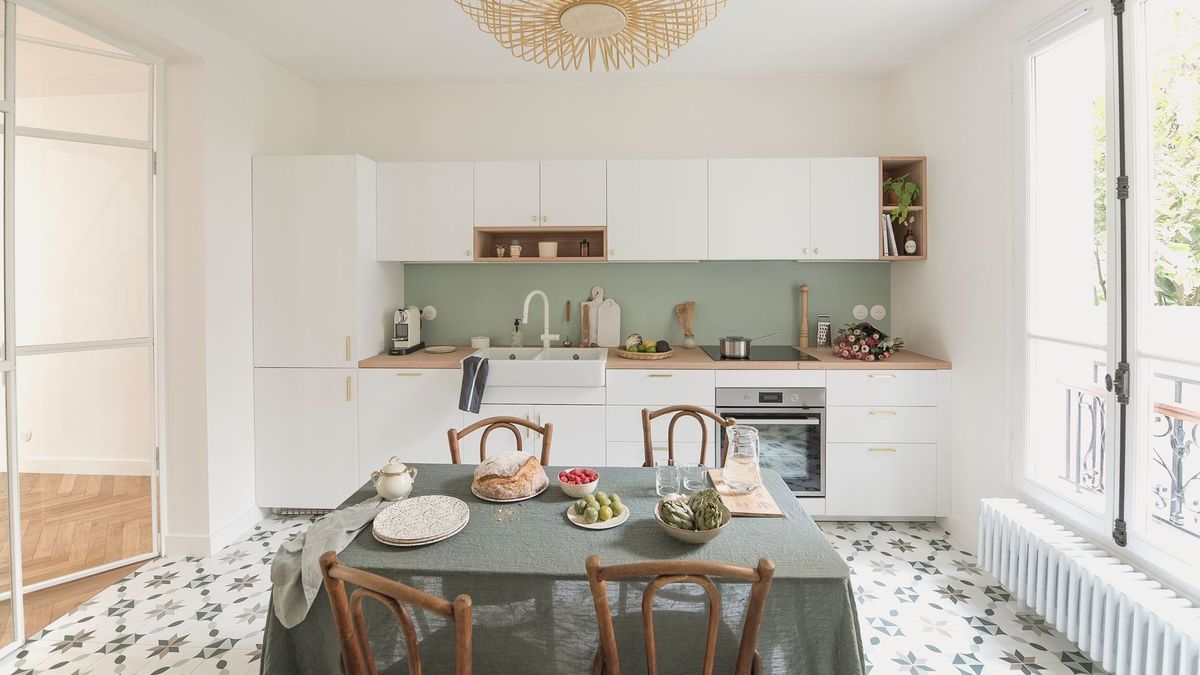 découvrez nos conseils et idées inspirantes pour choisir la meilleure peinture pour votre cuisine. trouvez la couleur idéale, les finitions adaptées et apprenez à appliquer la peinture pour un résultat durable et esthétique.