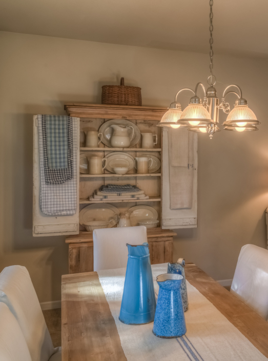 découvrez nos astuces déco pour réussir votre peinture d'intérieur : choix des couleurs, finitions tendances et conseils pratiques pour transformer votre espace facilement.