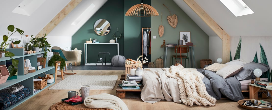 découvrez nos astuces pratiques pour réussir la peinture murale de votre chambre. conseils de choix de couleurs, préparation des murs et techniques pour un résultat professionnel.