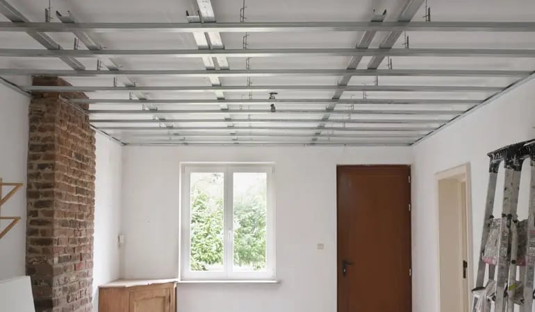 découvrez tout ce qu'il faut savoir sur le plafond de prix : définition, réglementation, exemples concrets et conseils pour comprendre son impact sur les marchés et la consommation.