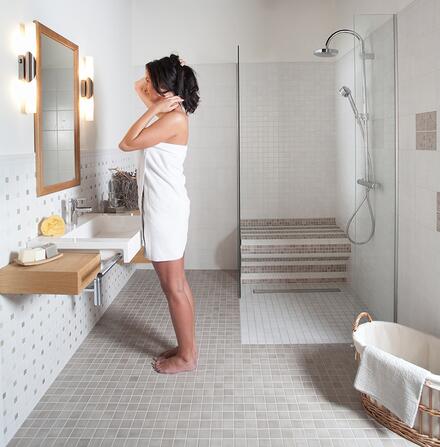 trouvez un poseur de salle de bain qualifié pour une installation professionnelle et soignée. bénéficiez de conseils personnalisés et d’un service adapté à vos besoins pour rénover ou créer votre salle de bain sur mesure.