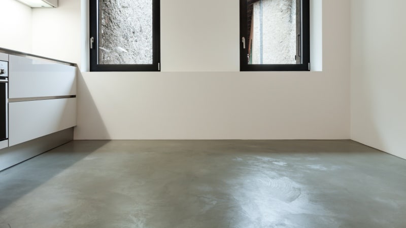 découvrez tout sur le prix du béton ciré : tarifs au m², facteurs influençant le coût, conseils pour bien choisir et comparer les devis afin de réussir votre projet de décoration intérieure ou extérieure.
