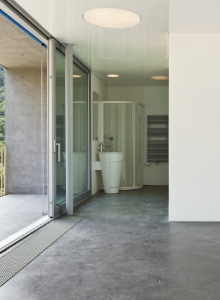 découvrez tout sur le prix du béton ciré : tarifs au m², facteurs influençant le coût, conseils pour budgéter votre projet et astuces pour économiser sur la pose de béton ciré.