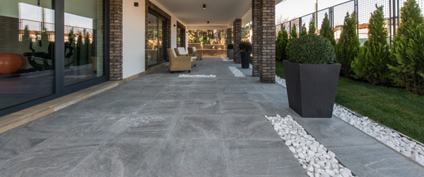 découvrez le prix du carrelage au m2, les facteurs qui influencent le coût et des conseils pour bien choisir et poser votre carrelage selon votre budget.