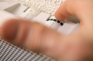 découvrez comment calculer le prix de l'électricité au m², les facteurs qui influencent le coût, et comparez les tarifs pour optimiser votre consommation énergétique.