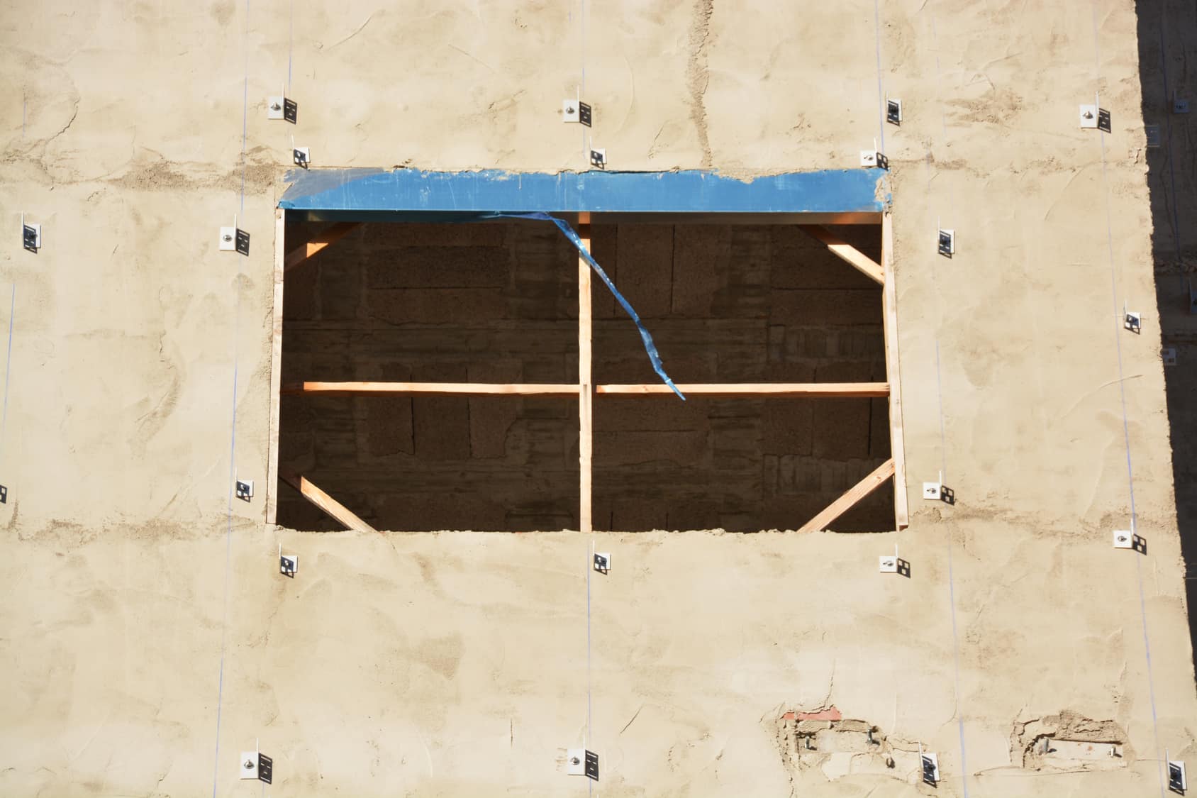 découvrez tout ce qu’il faut savoir sur le prix d’une façade : facteurs déterminants, fourchettes de tarifs au m², conseils pour estimer et comparer le coût de vos travaux de rénovation ou ravalement.