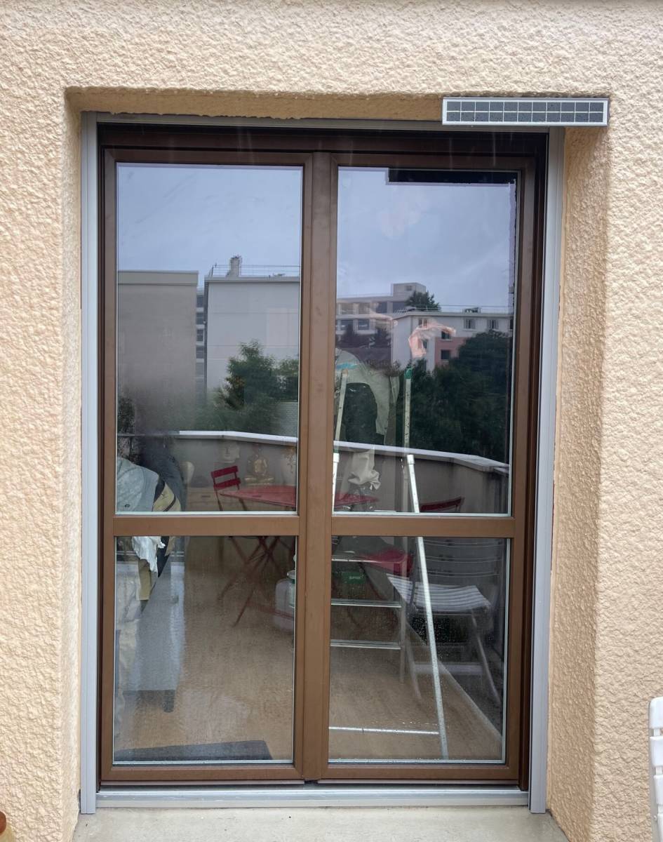 prix fenetre pvc double vitrage 2 découvrez le prix des fenêtres pvc double vitrage : informations sur les tarifs, les critères qui influencent le coût et des conseils pour bien choisir votre fenêtre en fonction de vos besoins.