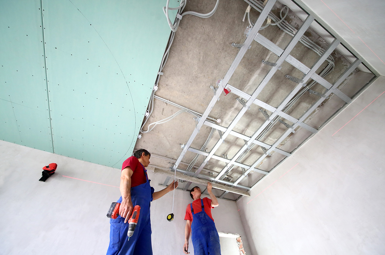 découvrez les différents prix du placo au m², les facteurs qui influent sur le coût et les conseils pour bien estimer votre budget pour la pose et l’achat de plaques de plâtre.