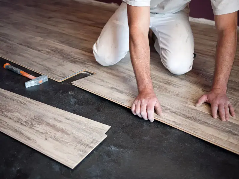découvrez les tarifs pour la pose de parquet : prix au m², facteurs influençant le coût, conseils pour économiser et choix entre différents types de parquets. obtenez toutes les informations pour estimer votre budget travaux.