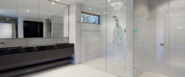 découvrez les prix d'une salle de bain italienne. conseils, budgets et astuces pour estimer le coût de votre projet de salle de bain moderne et élégante.