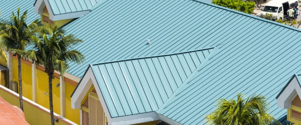 découvrez tout sur le prix d’un toit en zinc : analyse des tarifs au m², facteurs influençant le coût, et conseils pour bien estimer votre budget de rénovation ou de construction. profitez d’informations essentielles pour choisir ce matériau durable et moderne.