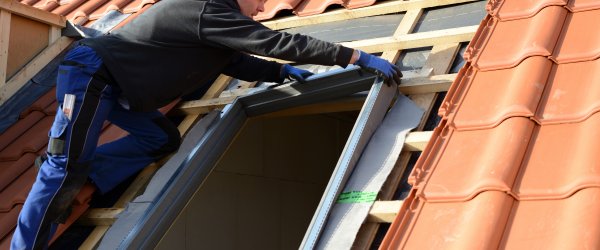 découvrez les prix des fenêtres de toit velux : comparatif, conseils pour choisir le modèle adapté à vos besoins et estimation du coût de pose. obtenez toutes les informations pour votre projet velux en 2024.