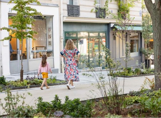découvrez les derniers projets de piétonnisation à paris : initiatives, zones concernées, objectifs et impact sur la circulation et la qualité de vie des habitants.