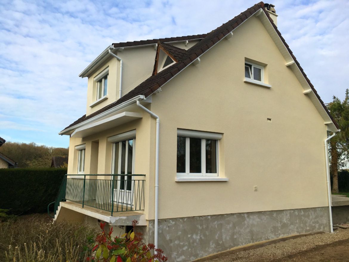 donnez une nouvelle vie à votre bâtiment avec notre service professionnel de ravalement de façade. nettoyage, rénovation et protection pour une façade esthétique et durable.