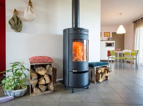 découvrez des astuces simples et efficaces pour réchauffer votre appartement sans chauffage, améliorer votre confort en hiver et faire des économies d'énergie.