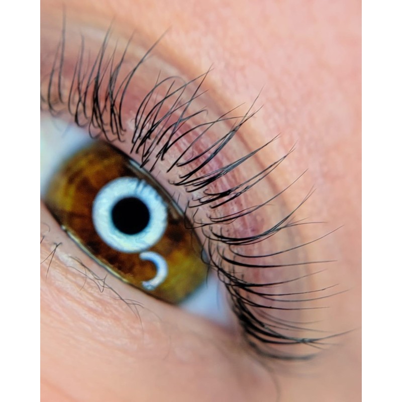 découvrez le rehaussement, une technique innovante pour sublimer le regard en donnant volume et courbure à vos cils naturels, sans extensions. obtenez un effet naturel et durable !