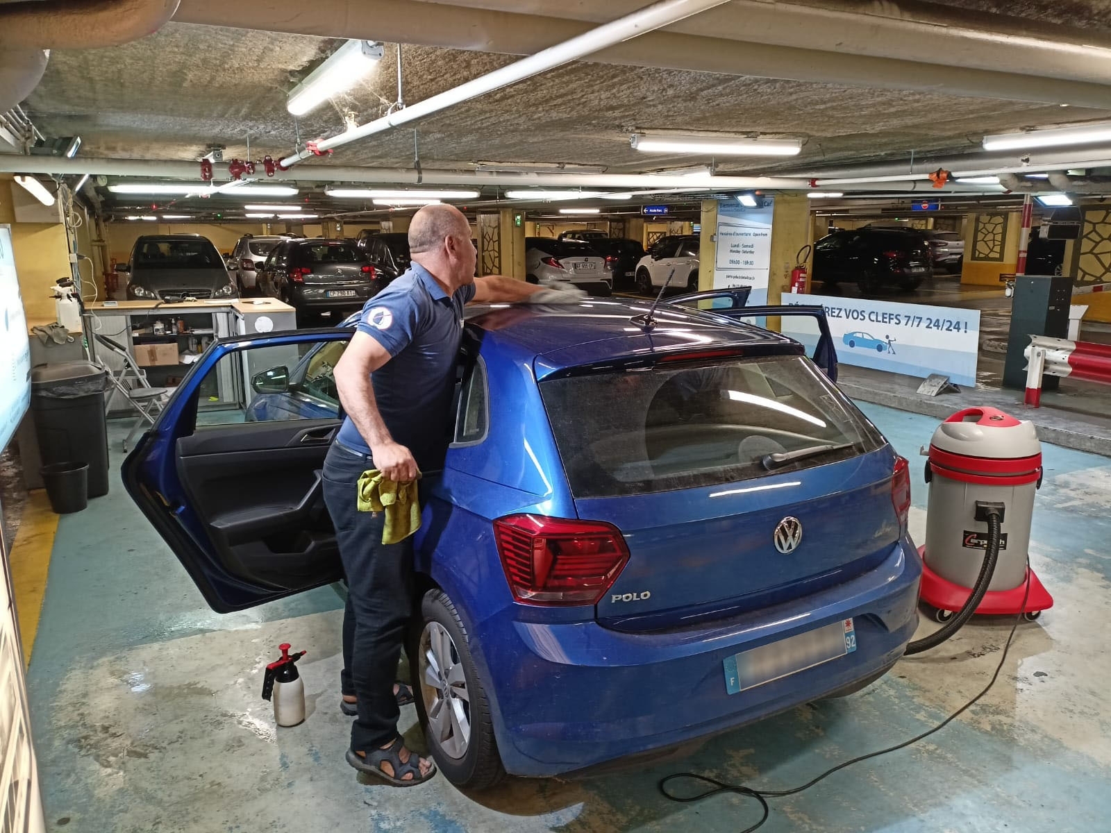 confiez la rénovation de votre voiture à des experts à paris. profitez de services professionnels pour redonner brillance et performance à votre auto. devis gratuit et interventions rapides.