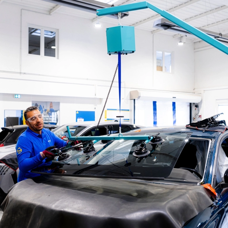 confiez la rénovation de votre voiture à paris en 2025 à des experts. solutions personnalisées, services rapides et résultats impeccables pour redonner vie à votre auto.