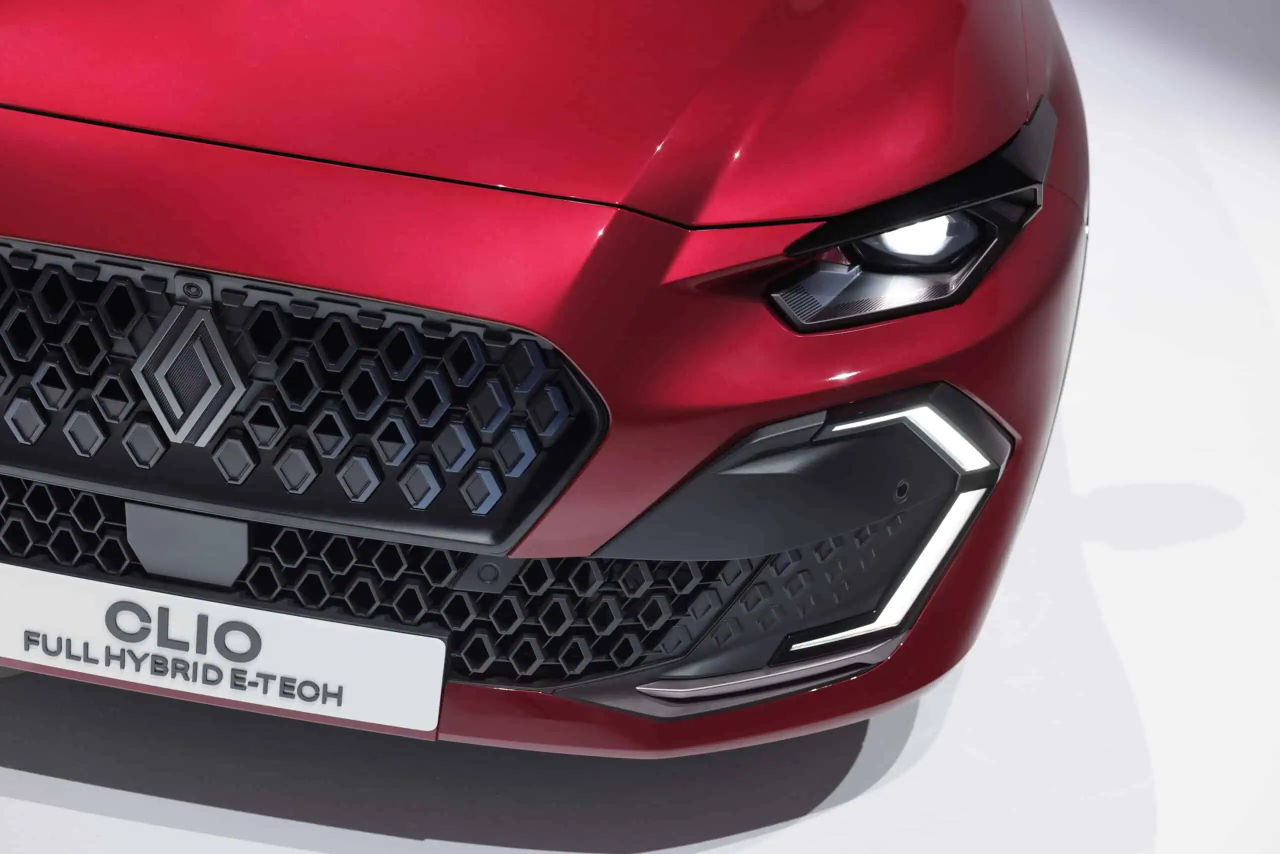 confiez la rénovation de votre voiture à paris en 2025 à des experts ! services de qualité pour redonner éclat et performance à votre véhicule. devis gratuit et personnalisé.