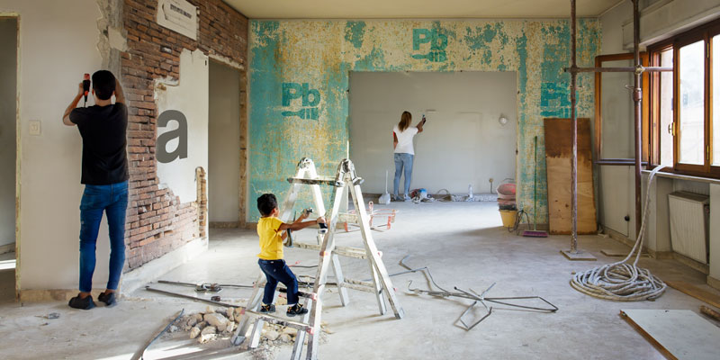 confiez la rénovation de votre auto à des experts : réparation, restauration, entretien et conseils personnalisés pour redonner vie à votre véhicule.