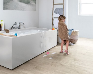 découvrez des conseils et astuces pour la rénovation de carrelage dans votre salle de bain. modernisez votre espace avec des idées tendance, des étapes détaillées et des solutions adaptées à tous les budgets.