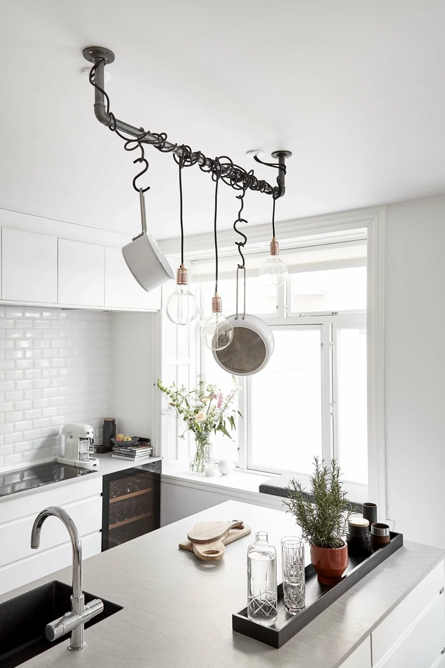 découvrez nos meilleures astuces pour réussir la rénovation de votre cuisine : conseils pratiques, idées tendance et solutions économiques pour transformer votre espace culinaire facilement !