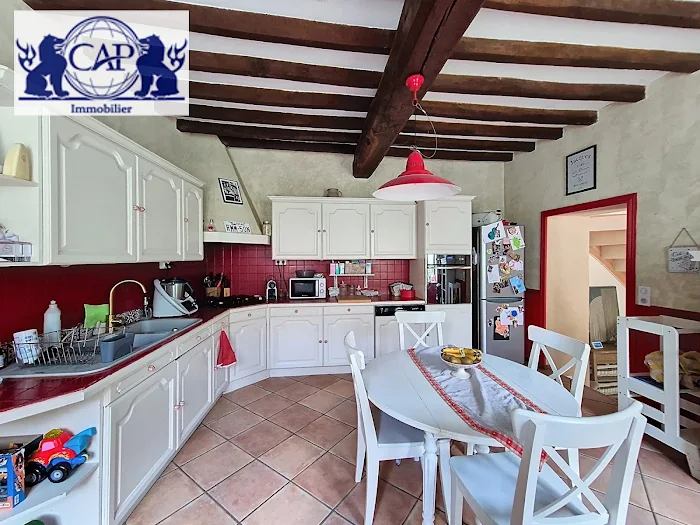 confiez la rénovation de votre cuisine à bagneaux à des spécialistes. bénéficiez d'un accompagnement sur-mesure pour moderniser et optimiser votre espace culinaire selon vos envies et votre budget.