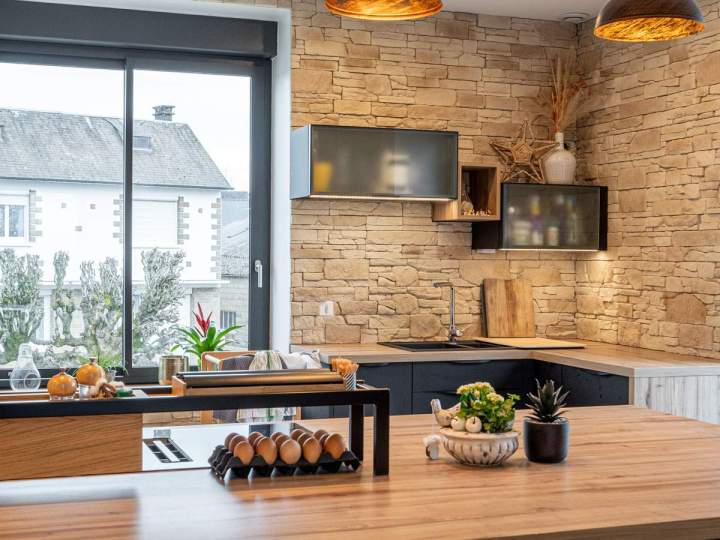 confiez la rénovation de votre cuisine à boissy-le-sec à des professionnels expérimentés. aménagement sur-mesure, conseils personnalisés et finitions de qualité pour une cuisine moderne et fonctionnelle.